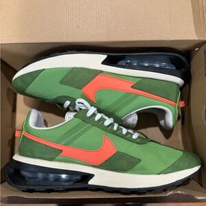 Nike Air Max Pre-Day Size 14 (Used)